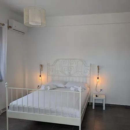 Kagias Apartments, * ペタリディオン