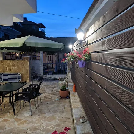 Kagias Apartments,